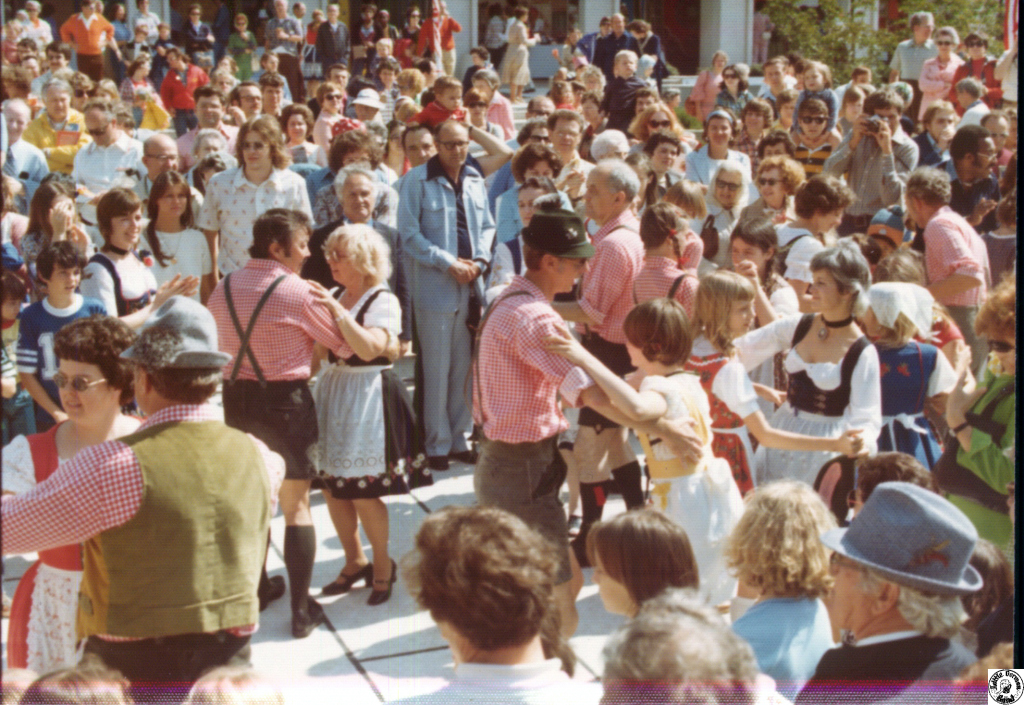 1976 05 dd 35 Winston Salem Springfest.jpg